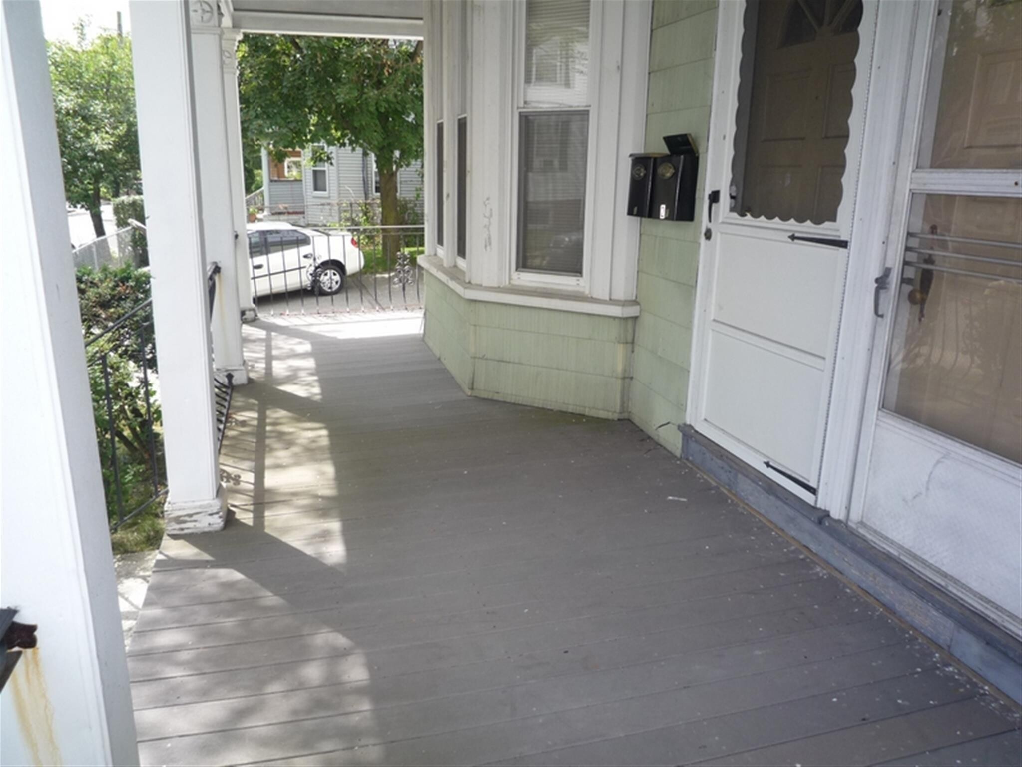 Building Photo - 58 Vinal Ave