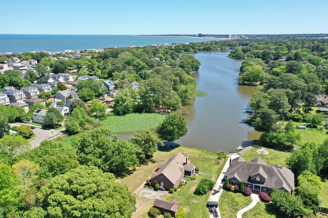 Building Photo - Waterfront Home on 1 Acre Treed Lot, 4/2 +...