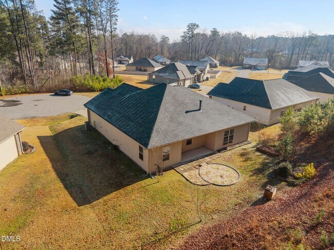 Building Photo - 75 Rolling Waters Ct