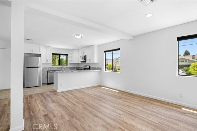 Building Photo - 621 E Lomita Ave