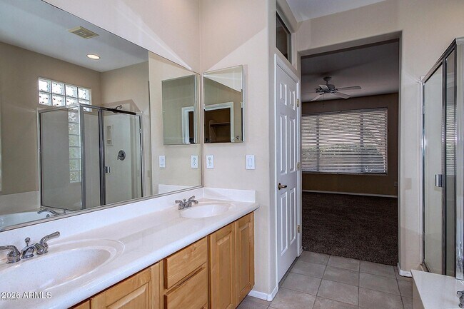 Building Photo - 2461 W Muirfield Dr