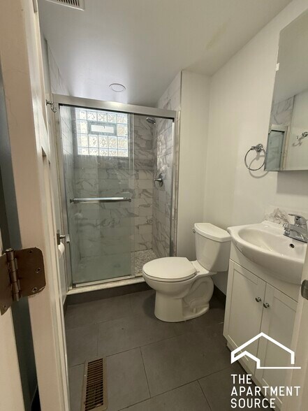 Building Photo - 1719 W 18th St