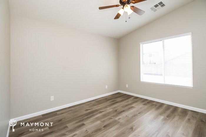 Building Photo - 1625 E Aspen Ave