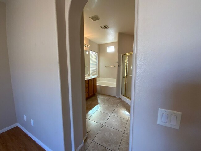Building Photo - 1022 Pecos River Ave