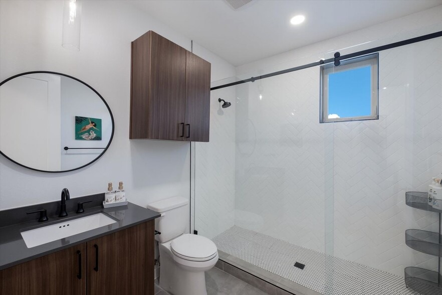 Building Photo - 2165 Gabriels Pl