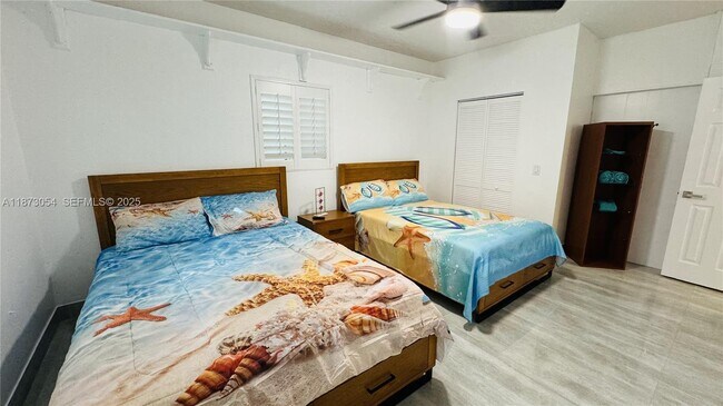 Building Photo - 443 4th Rd