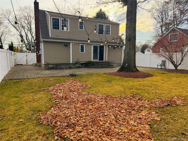 Building Photo - 7 Grange St