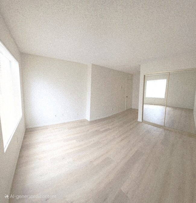 Building Photo - 3525 Lebon Dr