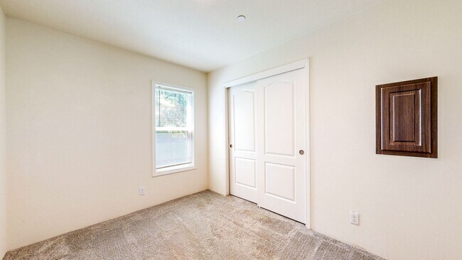 Building Photo - 5326 Briggs Ranch Rd