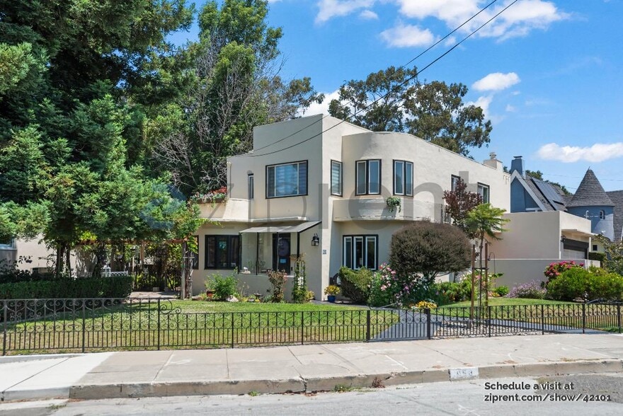 Primary Photo - 958 Collier Dr