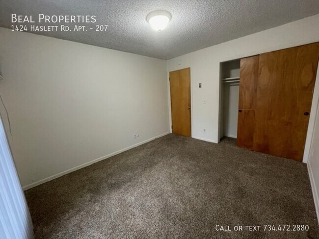 Building Photo - 1424 Haslett Rd