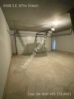 Building Photo - 6508 SE 87th St