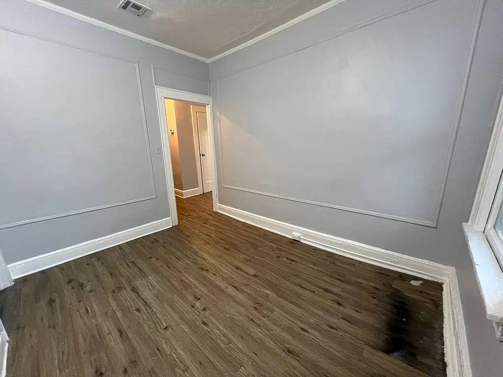 Building Photo - 309 Park Ave