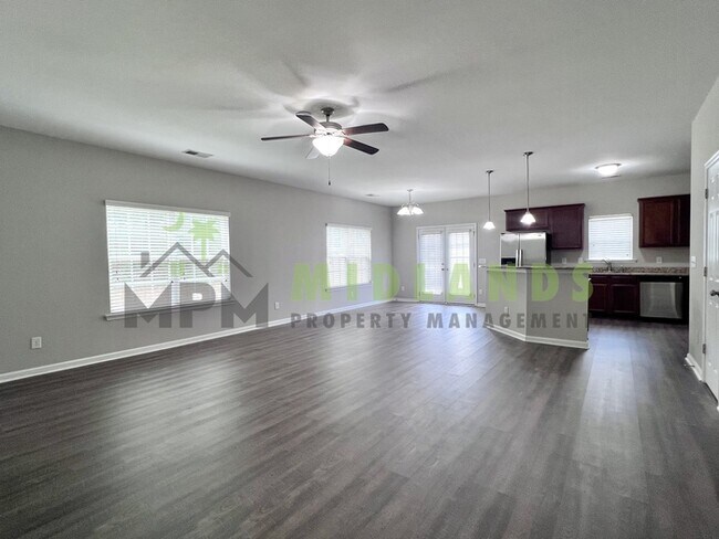Building Photo - 112 Saluda Springs Ct