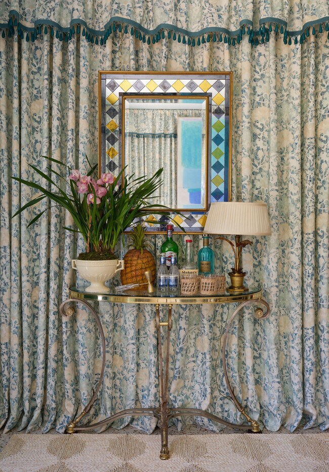 Building Photo - 3415 N Flagler Dr