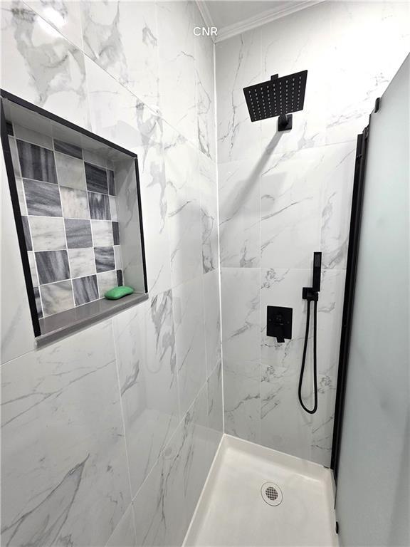 Building Photo - 154 Saratoga Ave