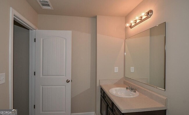 Building Photo - 313 Woodson Way