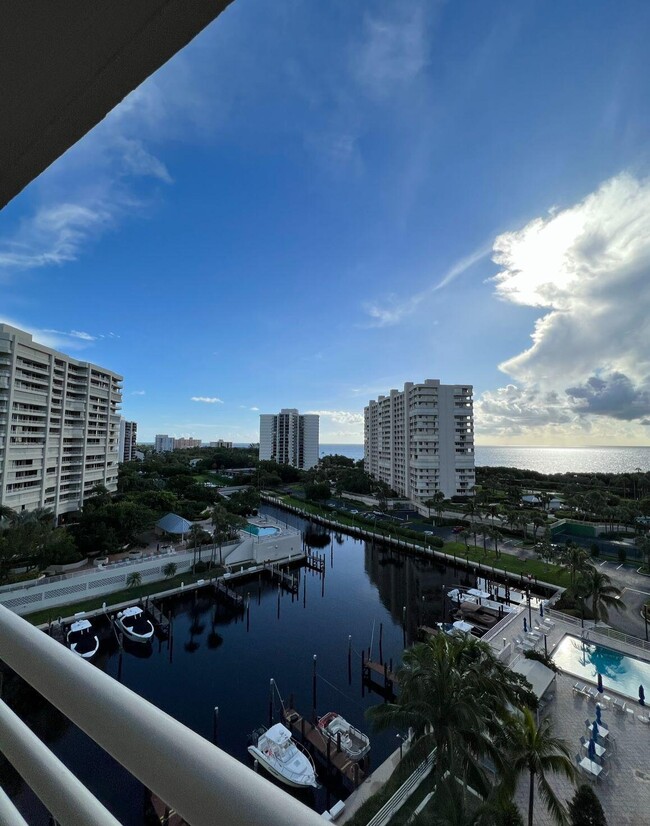 Building Photo - 4101 N Ocean Blvd