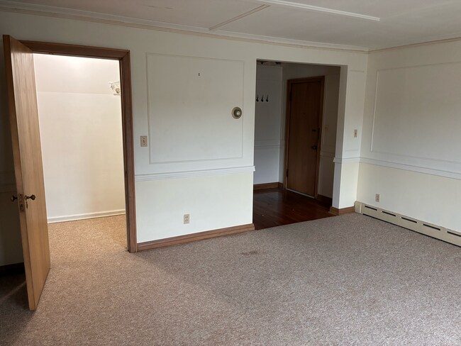 Building Photo - Hardin