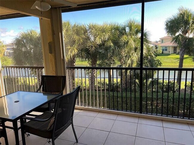 Building Photo - 4000 Crystal Lake Dr