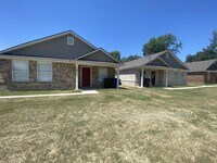 Building Photo - 1813 Osage St