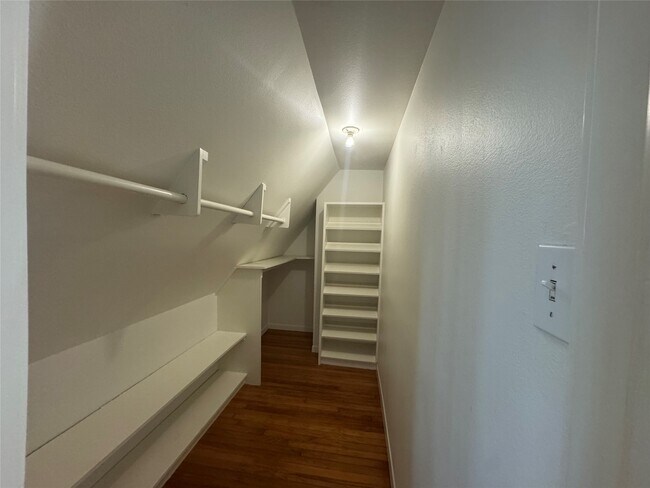Building Photo - 4387 Harvest Ln
