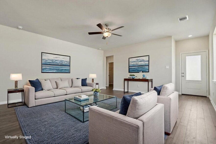 Building Photo - 15643 Plum Brk Dr