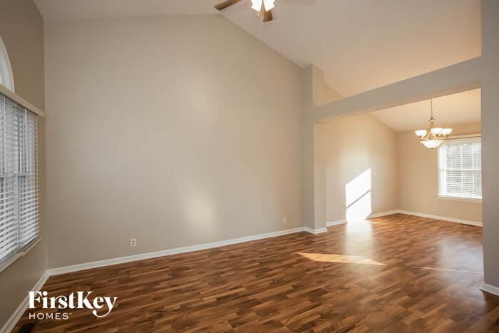 Building Photo - 7809 Dawson Dr