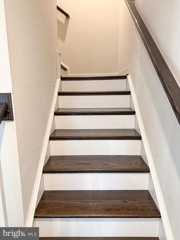 Building Photo - 24604 Cervelo Ter