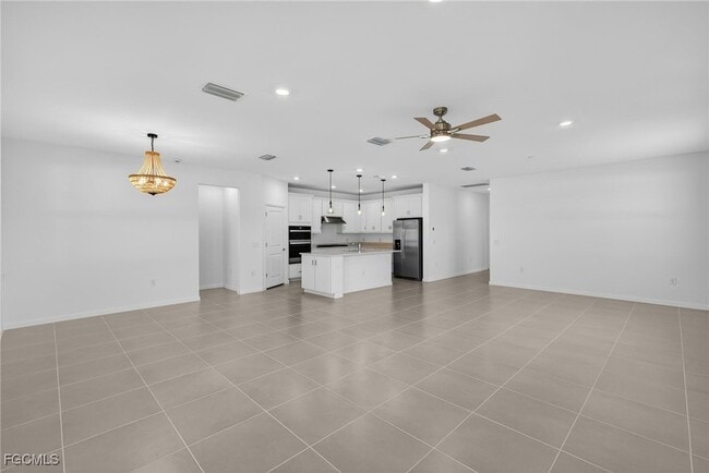 Building Photo - 24844 Surf Hvn Ln