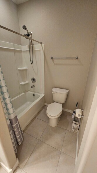 Building Photo - 40915 W Agave Rd