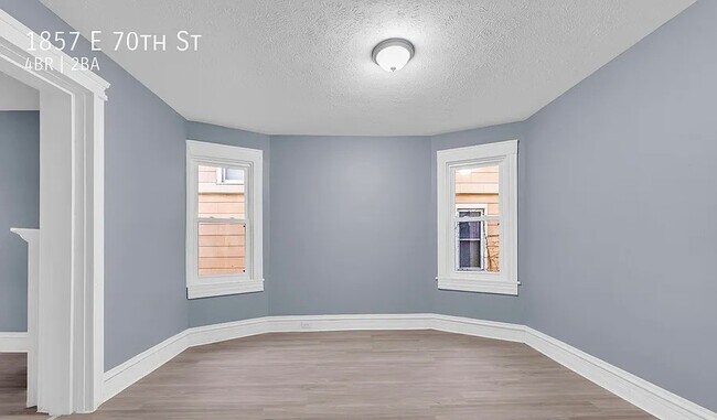 Building Photo - 1857 E 70th St