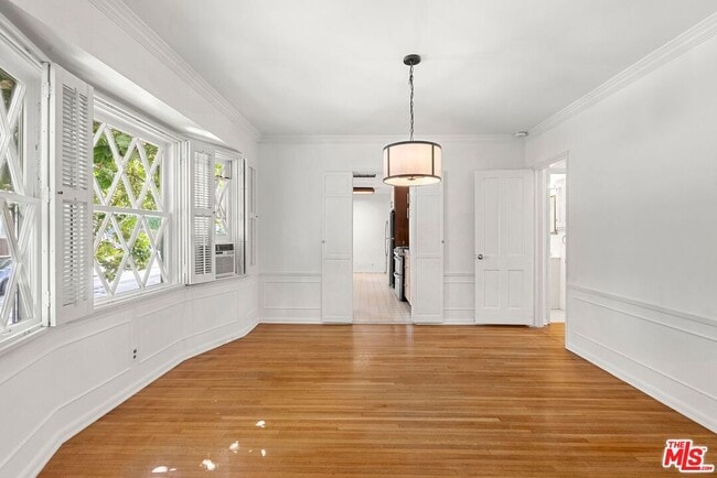 Building Photo - 10593 Wilkins Ave