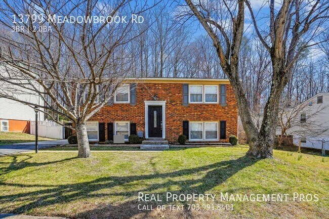 Primary Photo - 3 Bed Single Family Home w/ Fenced in Back...