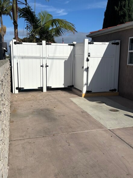 Building Photo - 2313 Morena Blvd