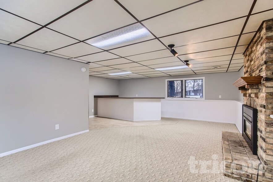 Building Photo - 412 Harold Dr