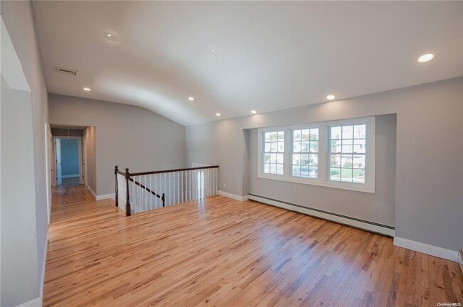 Building Photo - 4 Splitrail Pl