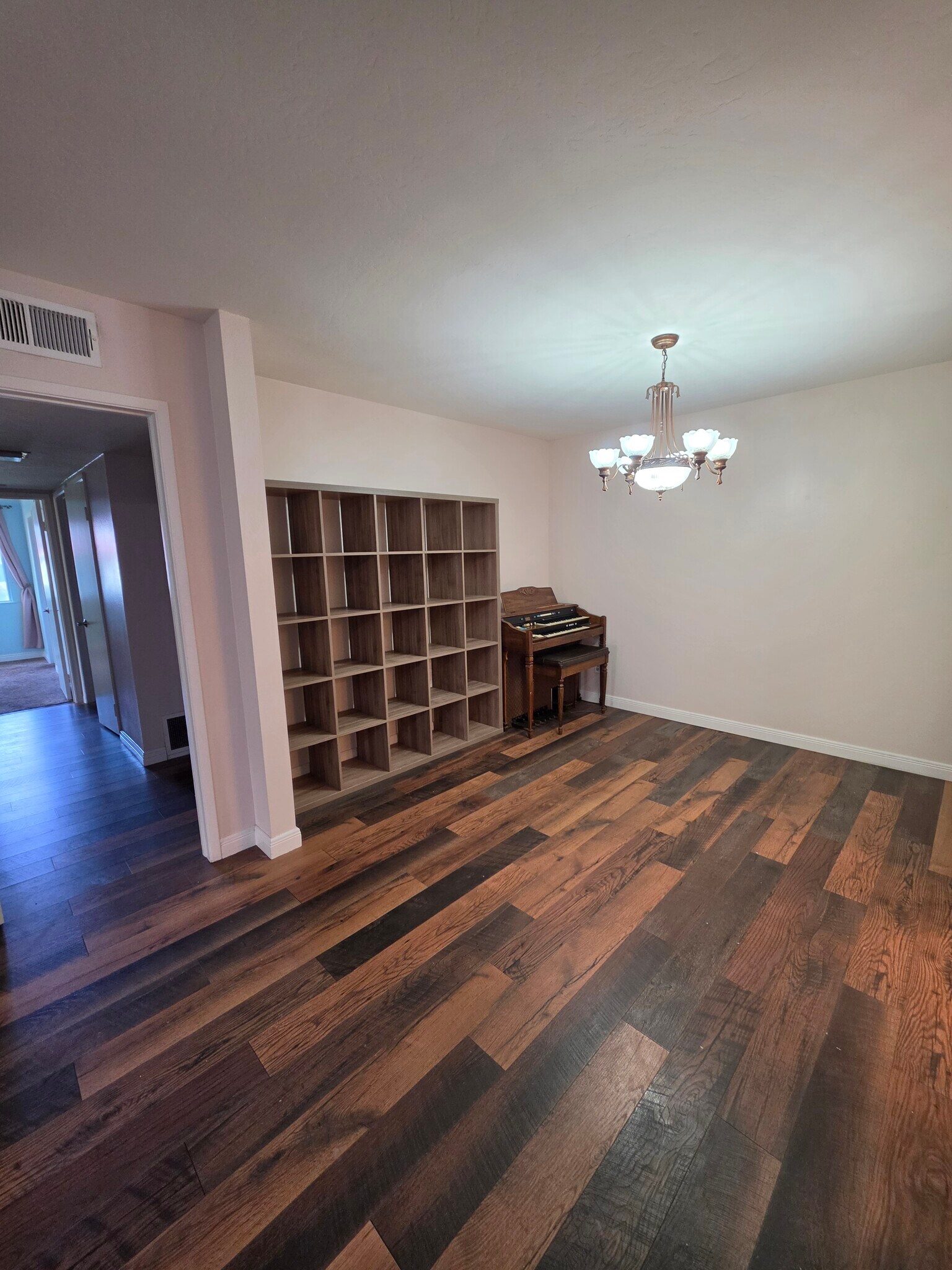 Building Photo - 16625 Roca Dr