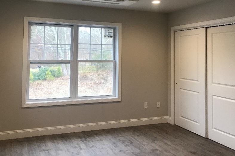 Building Photo - 283 Boston Post Rd