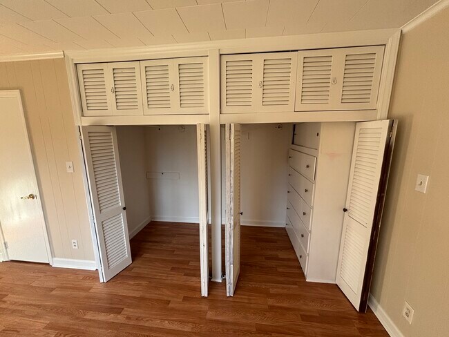 Building Photo - 1110 Orlando Pl