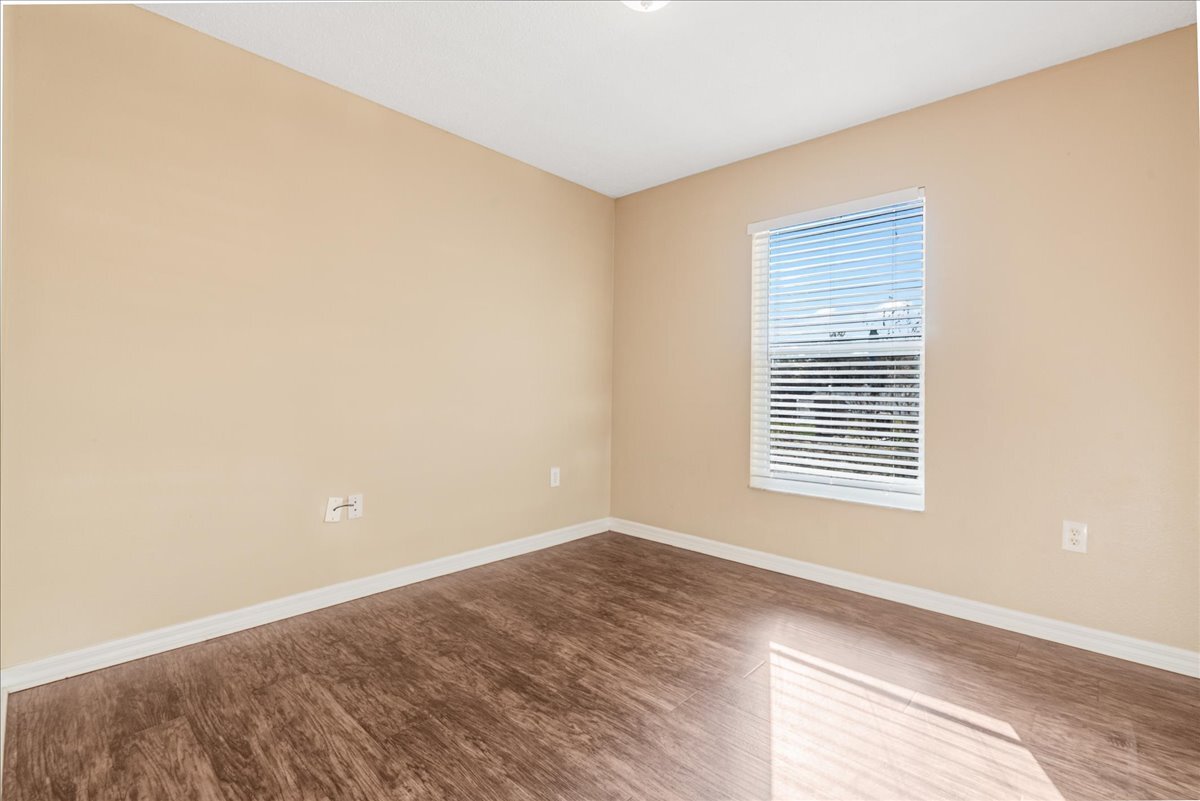 Building Photo - 233 Southbridge Cir