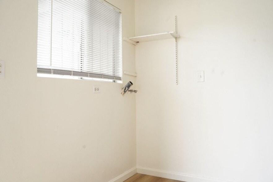 Building Photo - 12149 Alondra Blvd