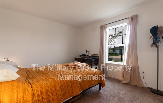 Building Photo - 1191 Panther Lk Pkwy