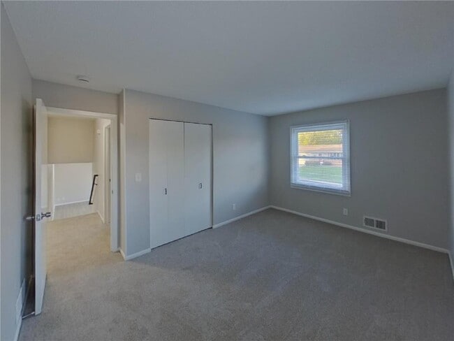 Building Photo - 3760 75th St E