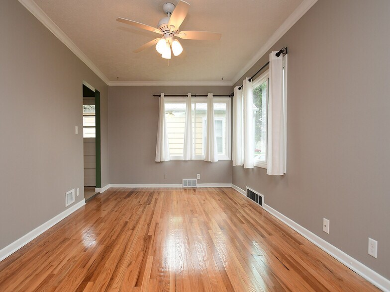 Building Photo - 6939 Binney St