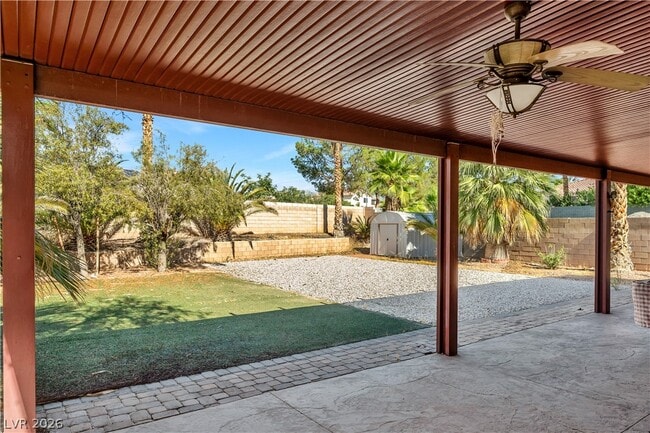 Building Photo - 3069 Regal Cove St