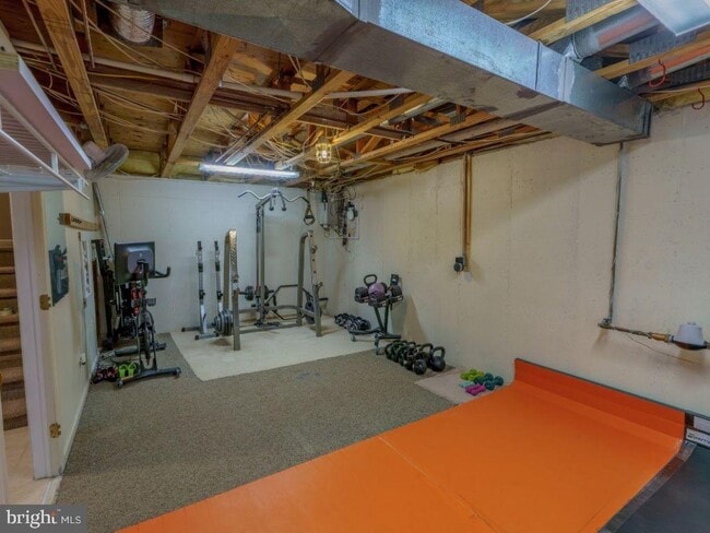 Building Photo - 2014 Ryans Run