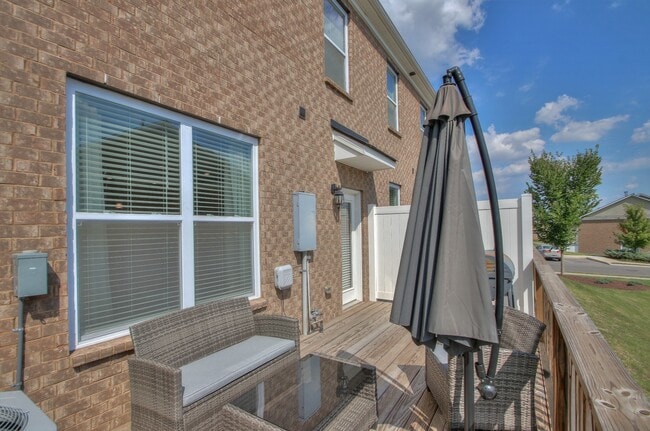 Building Photo - 4116 Grapevine Loop
