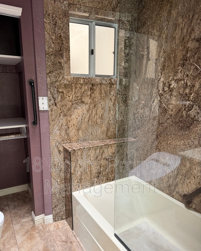 Building Photo - 3012 Skipper St