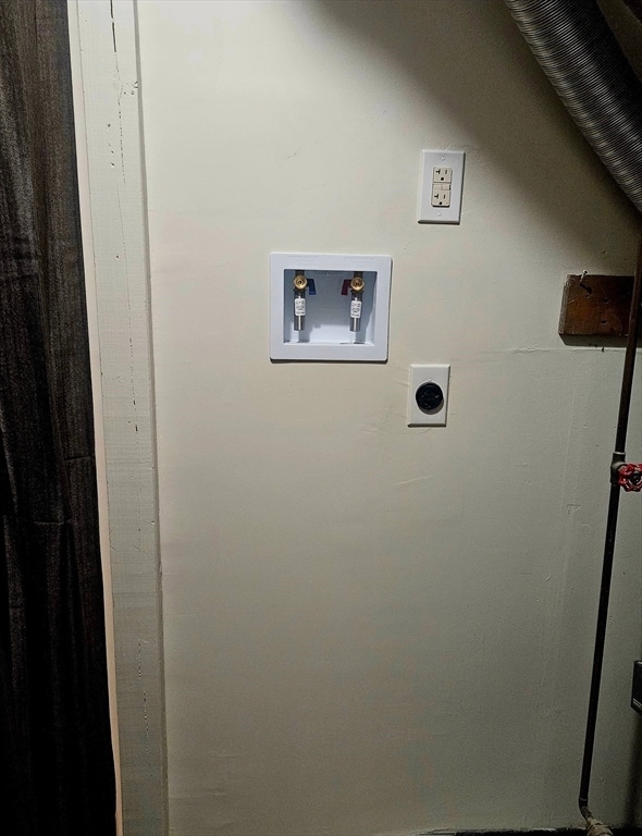 Building Photo - 88 Albert Ave